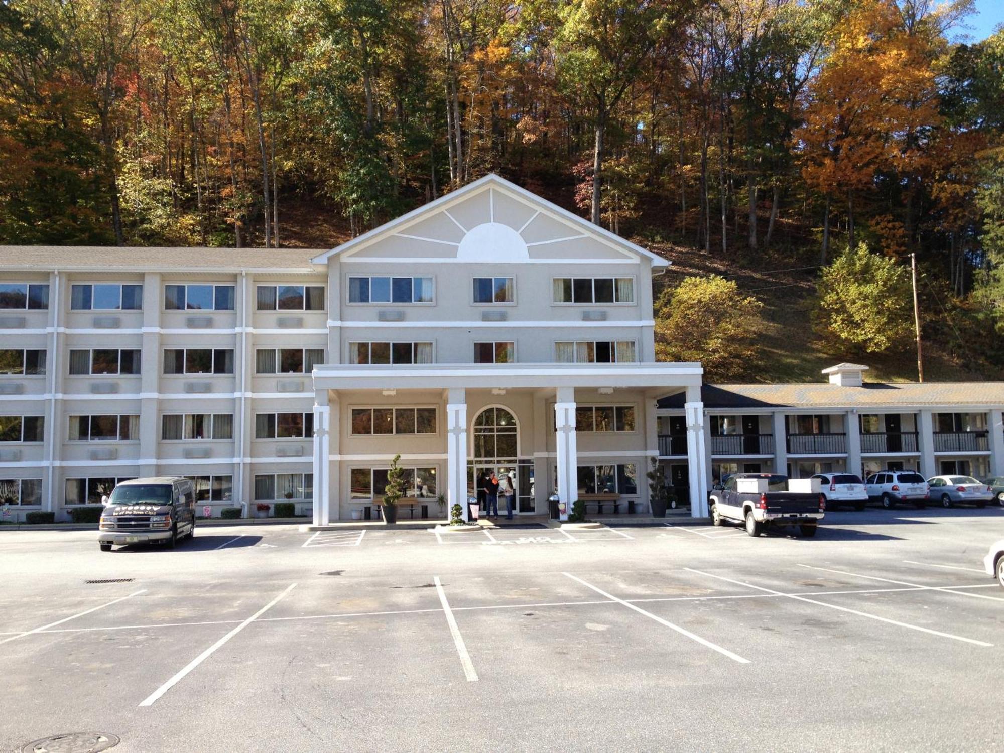 Cherokee Grand Hotel 외부 사진