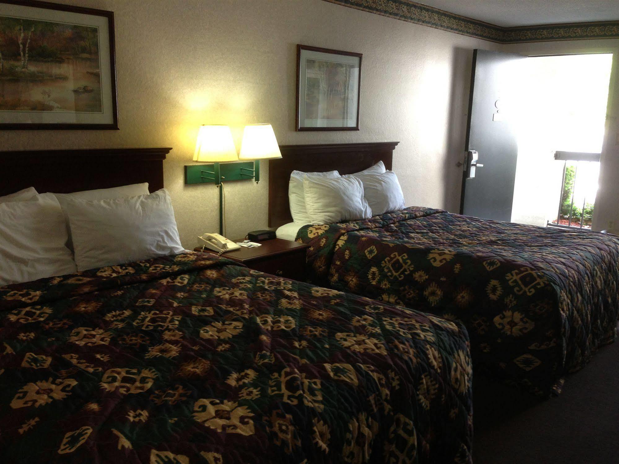 Cherokee Grand Hotel 외부 사진