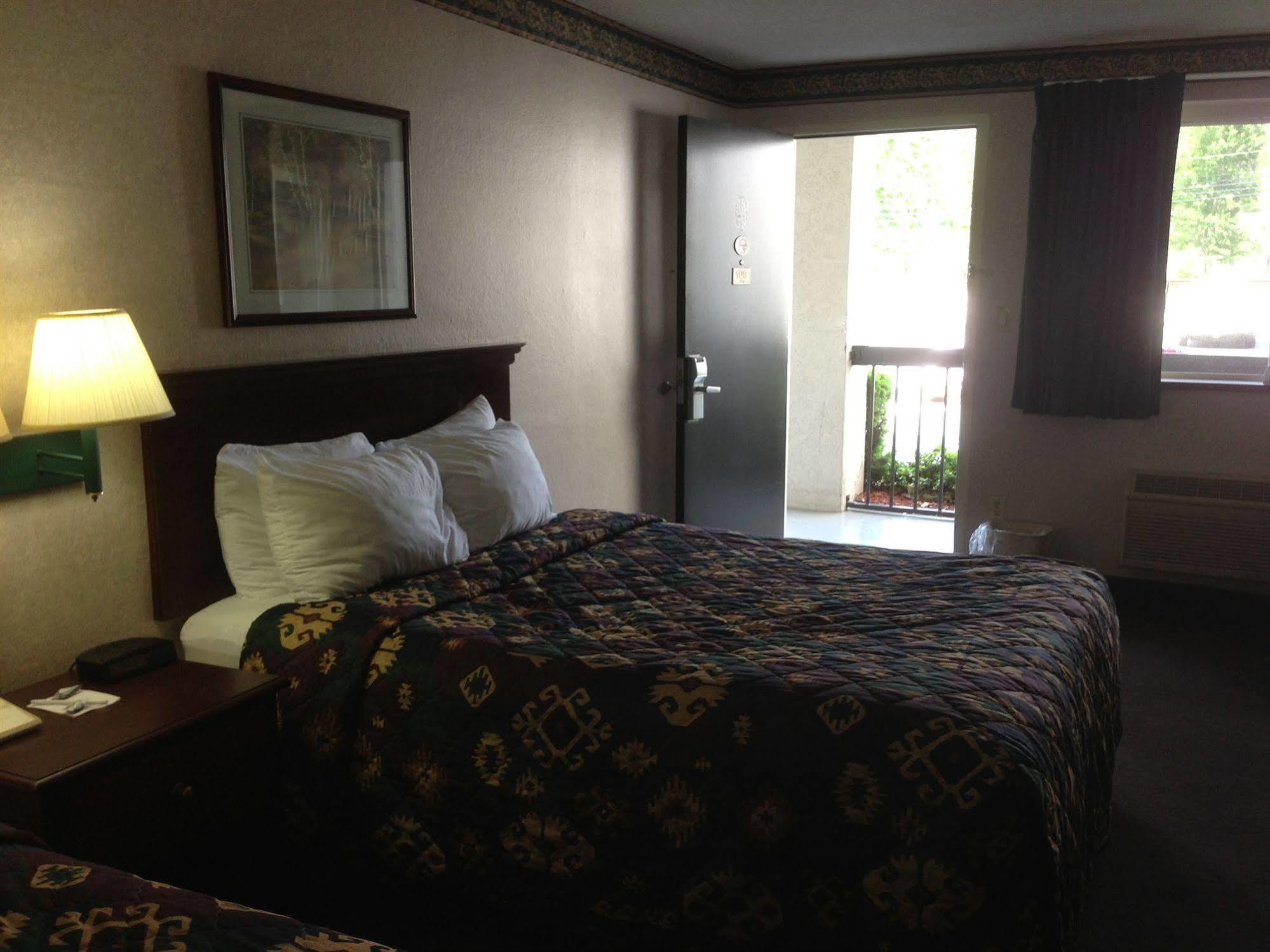 Cherokee Grand Hotel 외부 사진